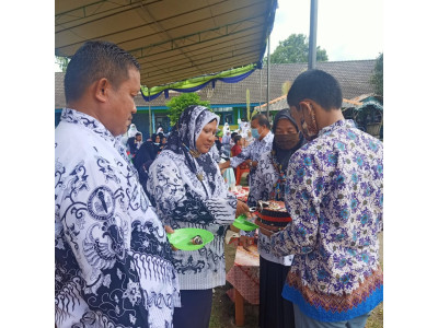 HUT PGRI KE 75 SMA NEGERI 1 KELAPA